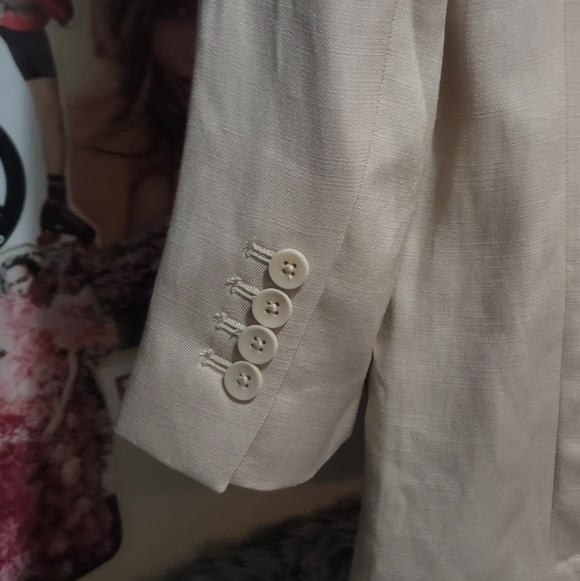 Women's Express Double Breasted Corsage Blazer - Picture 6 of 9